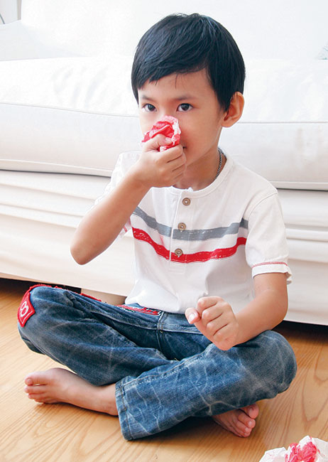 ทำอย่างไรดี เมื่อจมูกหนูมีเลือดกำเดาไหล