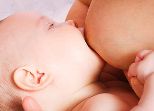 ท่าถนัดและเหมาะสม ท่าให้นมลูก