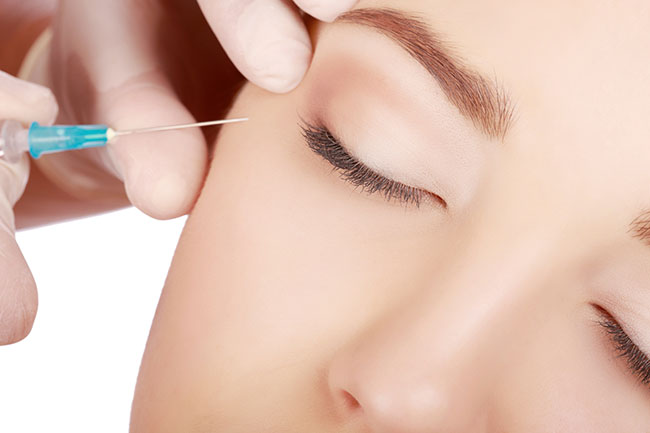 โบท็อกซ์ดีกว่า ซิลิโคนอย่างไร