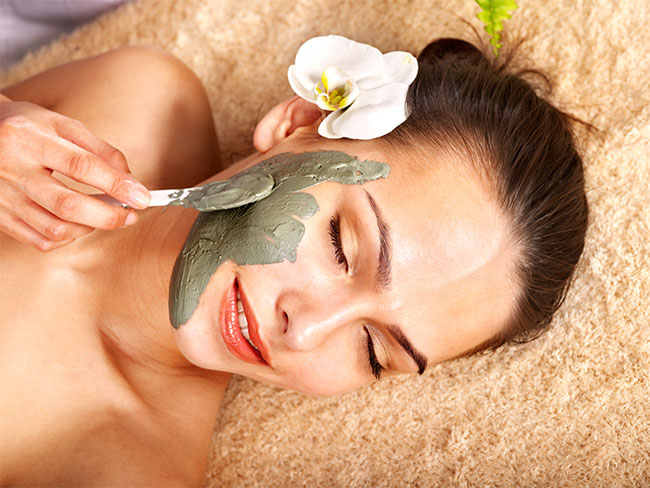 เป็นสิวเหรอ มาพอกหน้ากัน