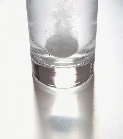 เคี้ยวยาลดกรดในกระเพาะอาหารก่อนกลืน