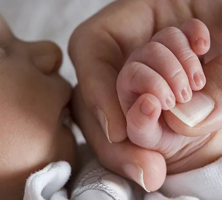 พัฒนาการปกติในวัยแรกเกิดถึงขวบปีแรก