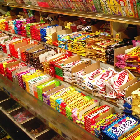 มาตรการควบคุมโฆษณาขนมเด็ก