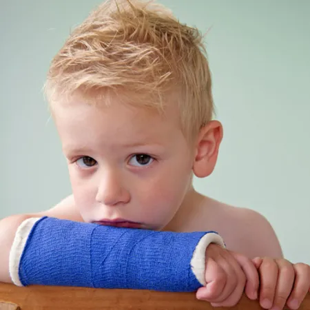 ช่วยด้วยคร้าบ แม่ผมบาดเจ็บ