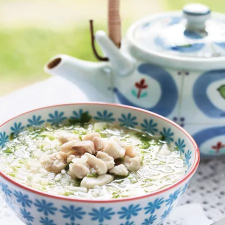 ข้าวต้มปลาผักโขม