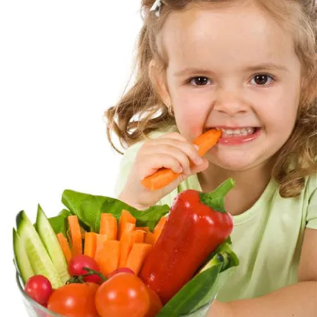 หลากวิธีให้เจ้าตัวเล็กกินผัก ช่วง 3 ปีแรก