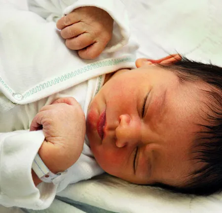 วิธีฝึกให้ลูกนอนยาวๆ ตลอดทั้งคืน