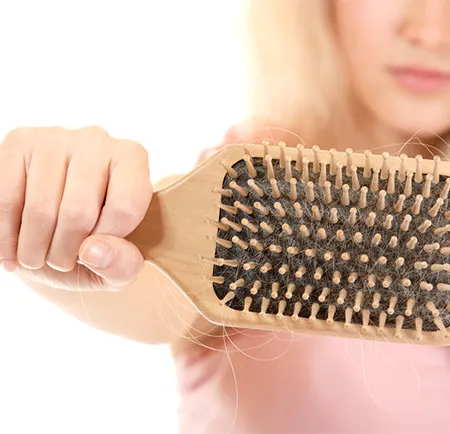 5 สิ่งที่ควรหลีกเลี่ยงถ้าผมของคุณแห้งเสีย