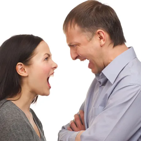 คู่รักทะเลาะกัน สามีภรรยาทะเลาะกัน