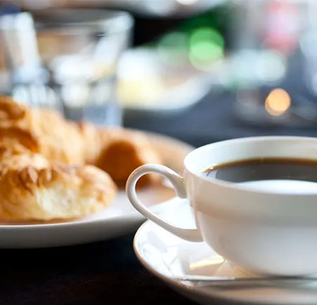 โอเลี้ยง vs อเมริกาโน