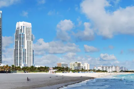 ก่อนตัดสินใจซื้อบ้านและคอนโดมีเนียม