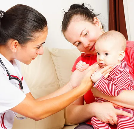 เมื่อฝุ่นผงเข้าตาเจ้าตัวเล็ก