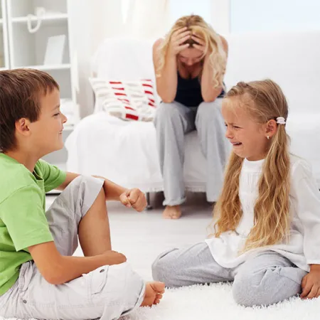 เด็กขี้อิจฉาริษยา วันๆ เอาแต่อิจฉาอิจฉาและอิจฉา