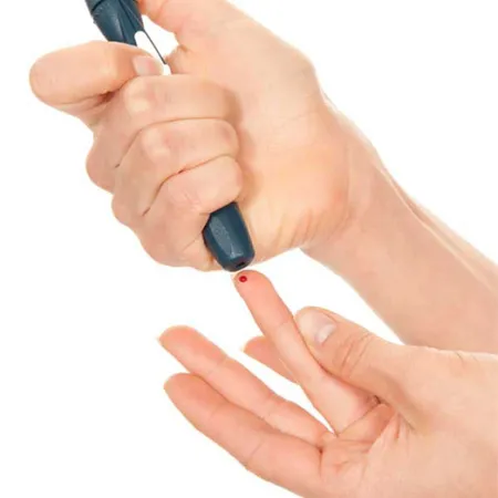 เจาะปลายนิ้วรักษาเส้นเลือดในสมองแตก ได้จริงหรือ