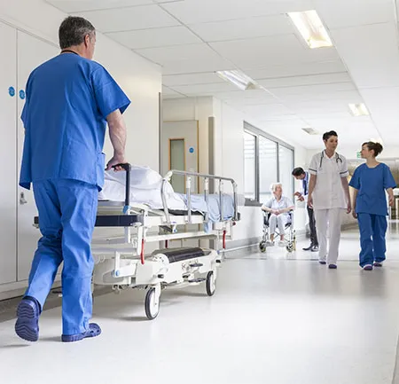 ขึ้นวอร์ด ตึกผู้ป่วยใน