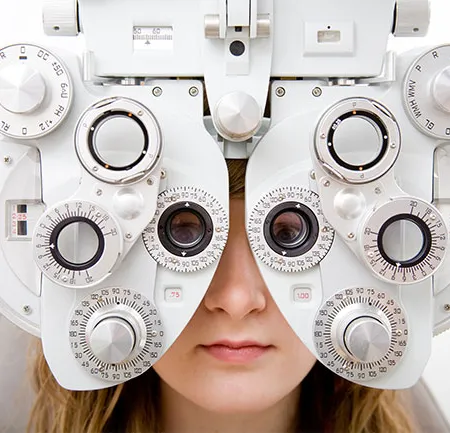 ตรวจดวงตา ลดโรค